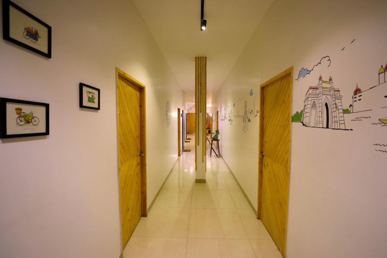 Nap Manor Hostels Mumbai Exterior foto